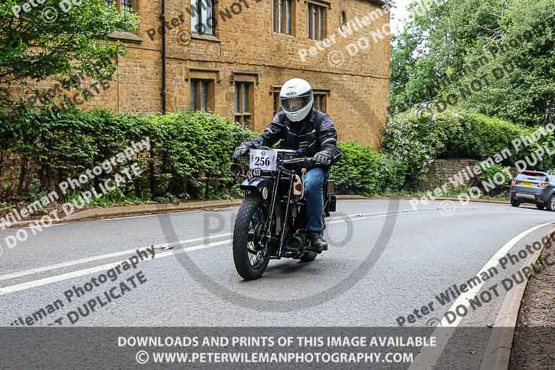 Vintage motorcycle club;eventdigitalimages;no limits trackdays;peter wileman photography;vintage motocycles;vmcc banbury run photographs